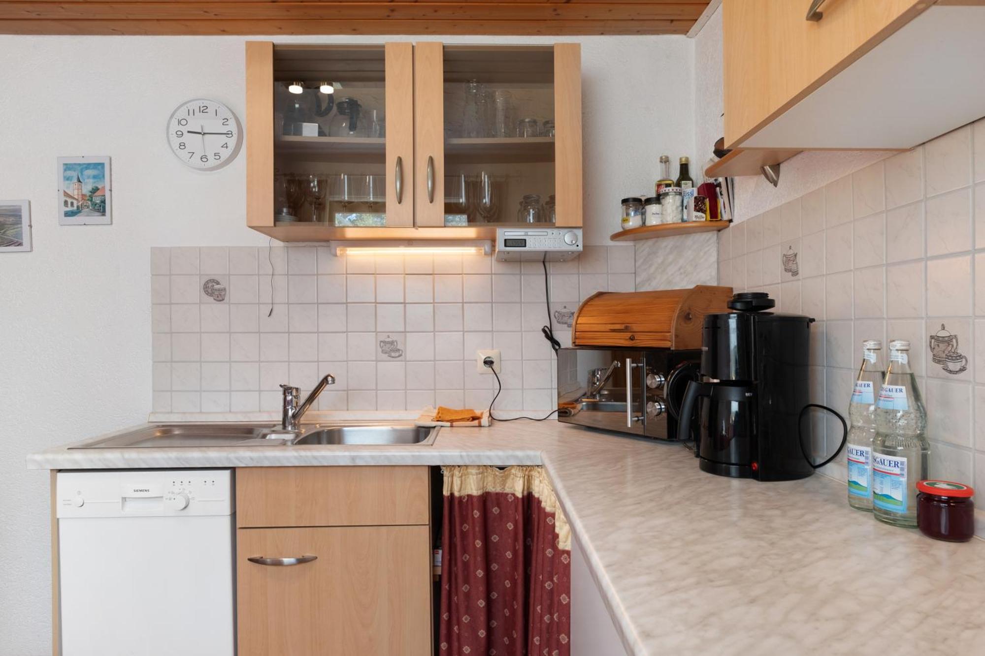 Ferienwohnung Burger ساسباخ آم كايزرشتول المظهر الخارجي الصورة